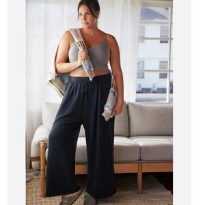 Daily Practice Wide Leg Pants Cropped Size Large Navy Blue Anthropologie‎
